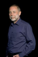 http://www.markhigashino.com/files/gimgs/th-56_56_daveholland8113.jpg